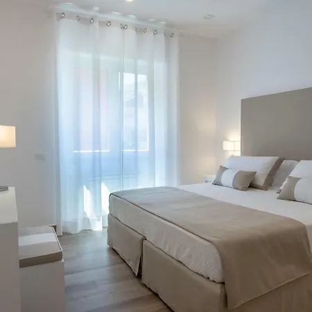 Solymar Apartments Sorrento Exterior photo